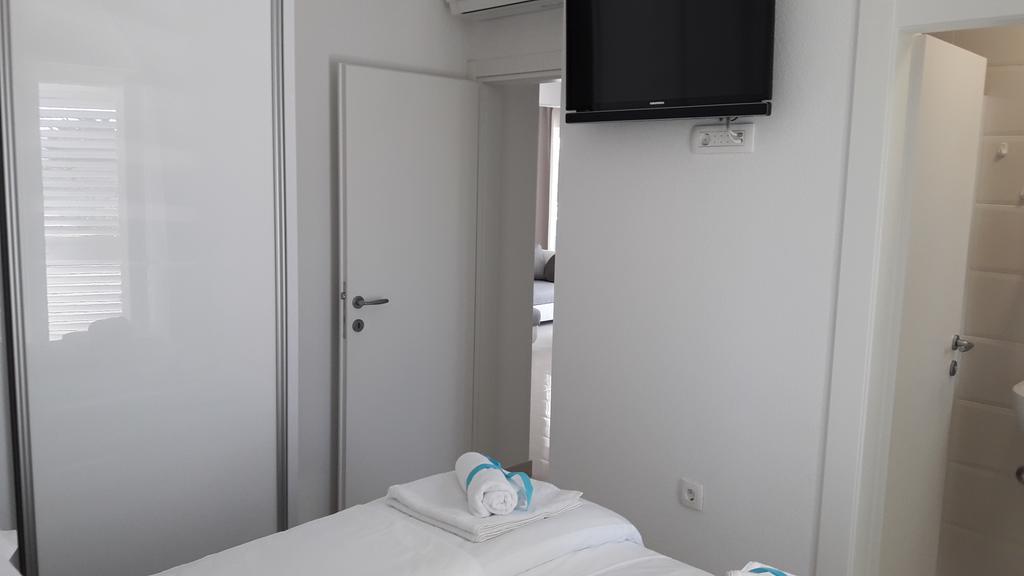 Villa-Apartments Karmel Kaštela المظهر الخارجي الصورة