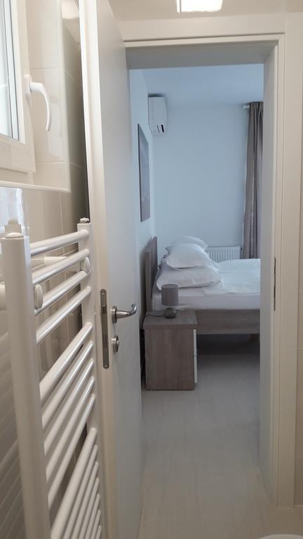 Villa-Apartments Karmel Kaštela المظهر الخارجي الصورة