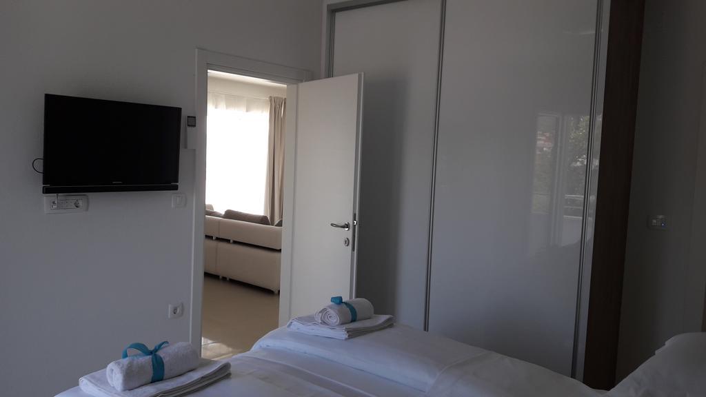 Villa-Apartments Karmel Kaštela المظهر الخارجي الصورة