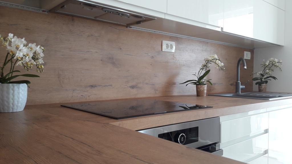 Villa-Apartments Karmel Kaštela المظهر الخارجي الصورة