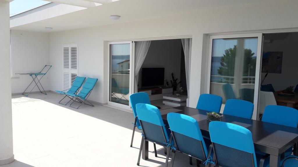 Villa-Apartments Karmel Kaštela المظهر الخارجي الصورة